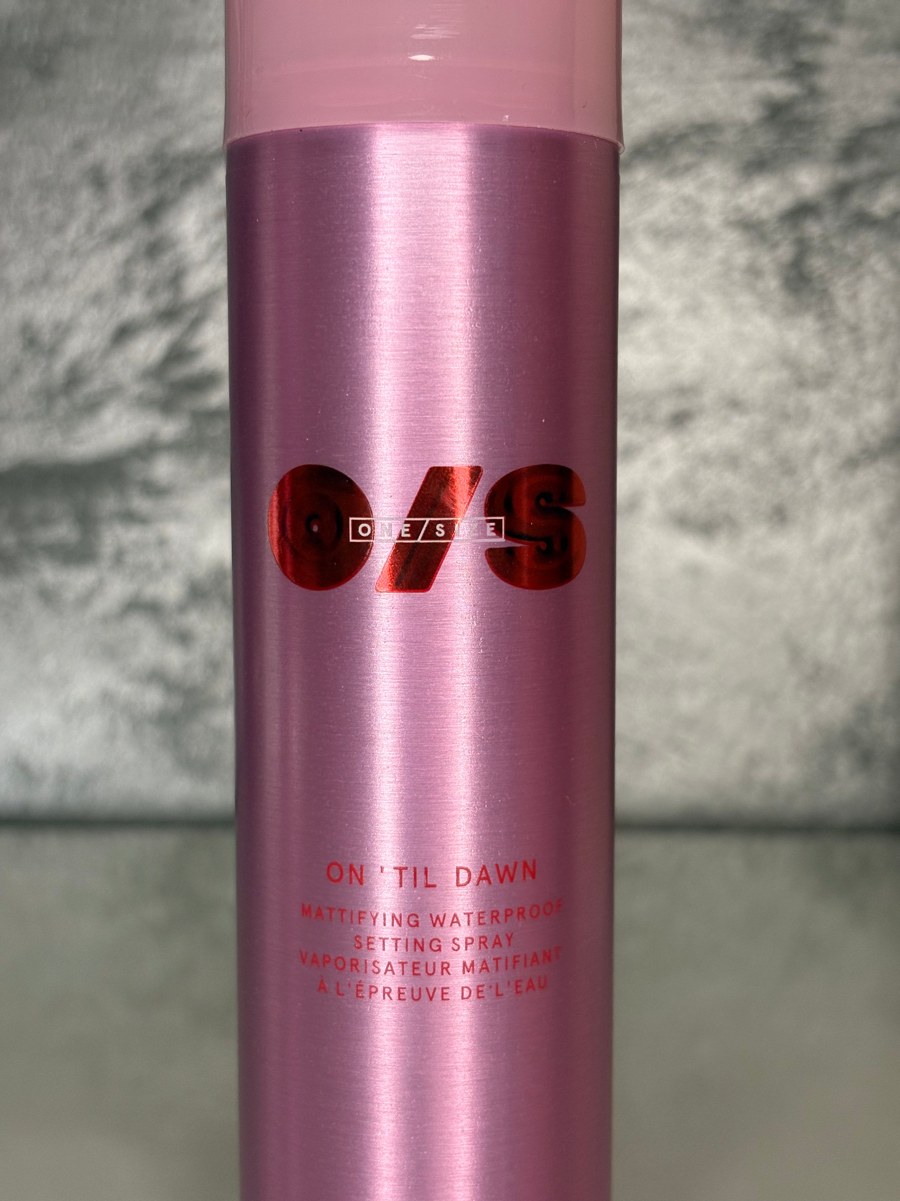 ONE SIZE On 'Til Dawn - Mattifying Waterprood Setting Spray, mattieredes Finish